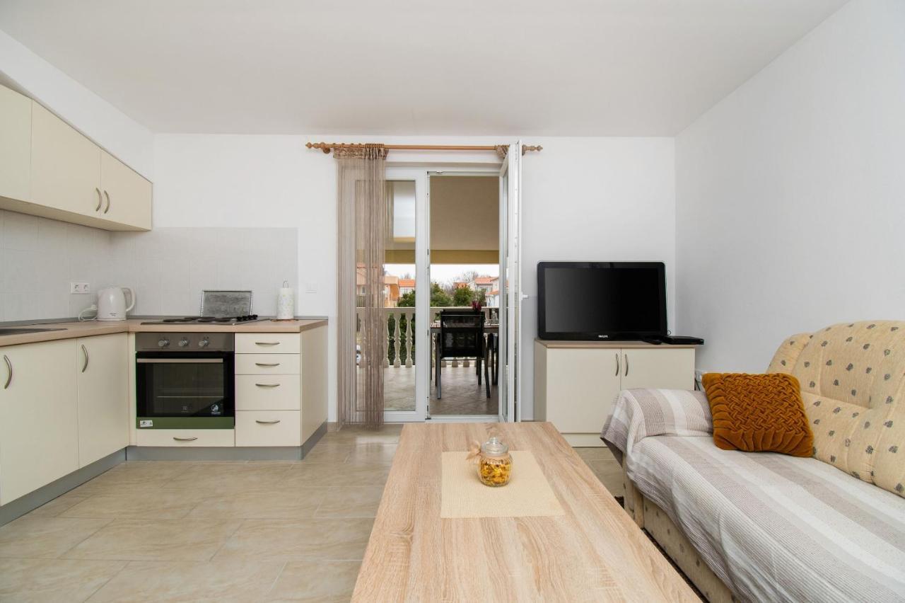Apartment Tommy Privlaka  Kültér fotó